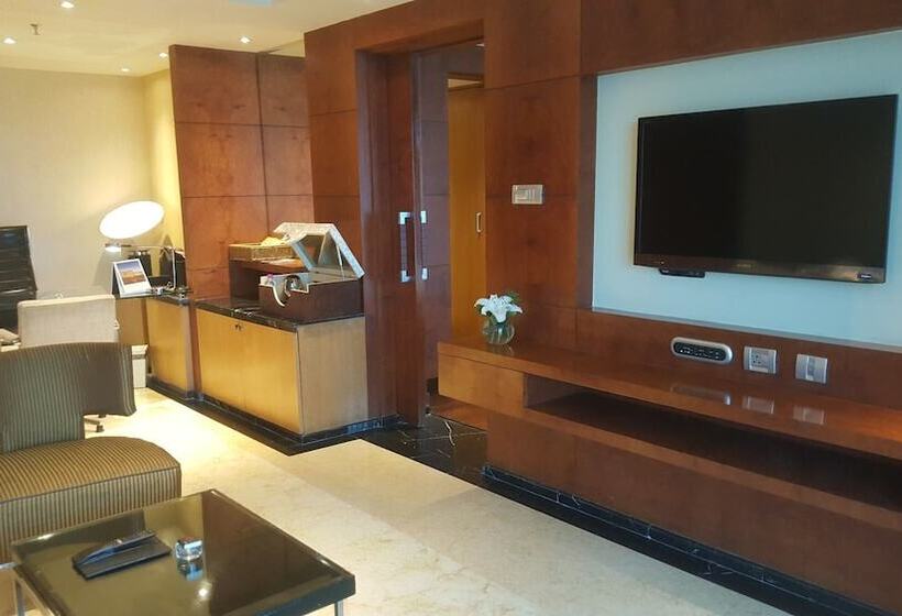 豪华套房, Vivanta Hyderabad Begumpet