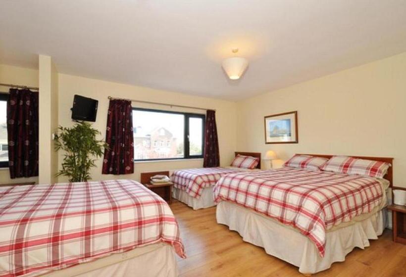스탠다드 트리플 룸, Lynfield Guest House