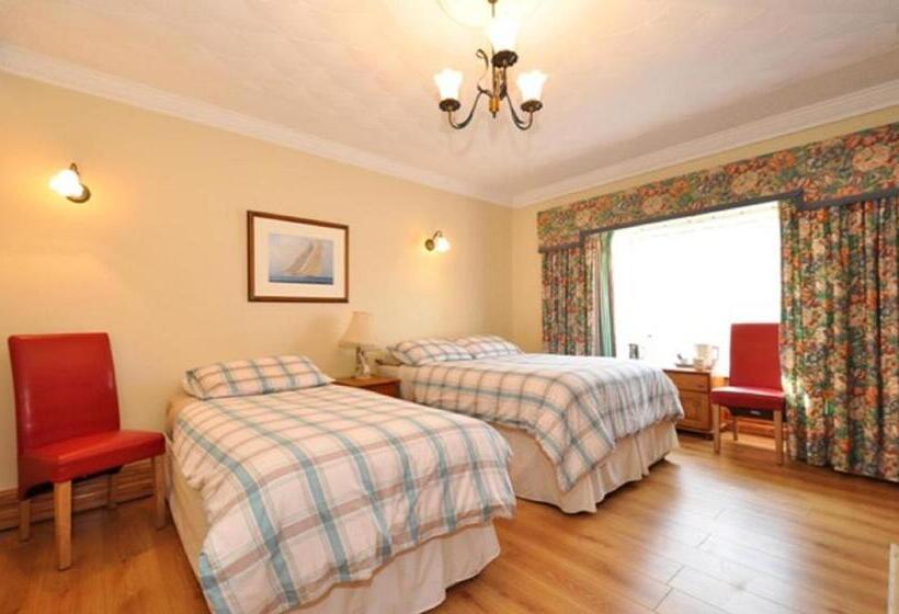 스탠다드 트리플 룸, Lynfield Guest House