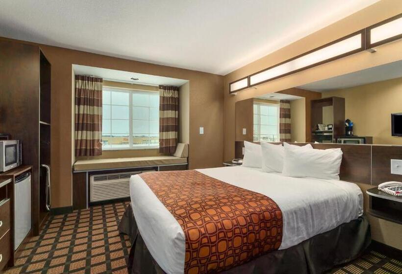 Люкс, Microtel Inn & Suites By Wyndham Williston