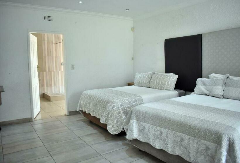 اتاق خانوادگی, Iceberg Venue, Guest Lodge & Events Place