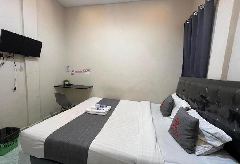 디럭스 룸, Steze Guesthouse Syariah Mendalo