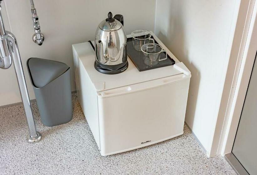 Номер Стандарт, Plat Hostel Keikyu Kamakura Wave