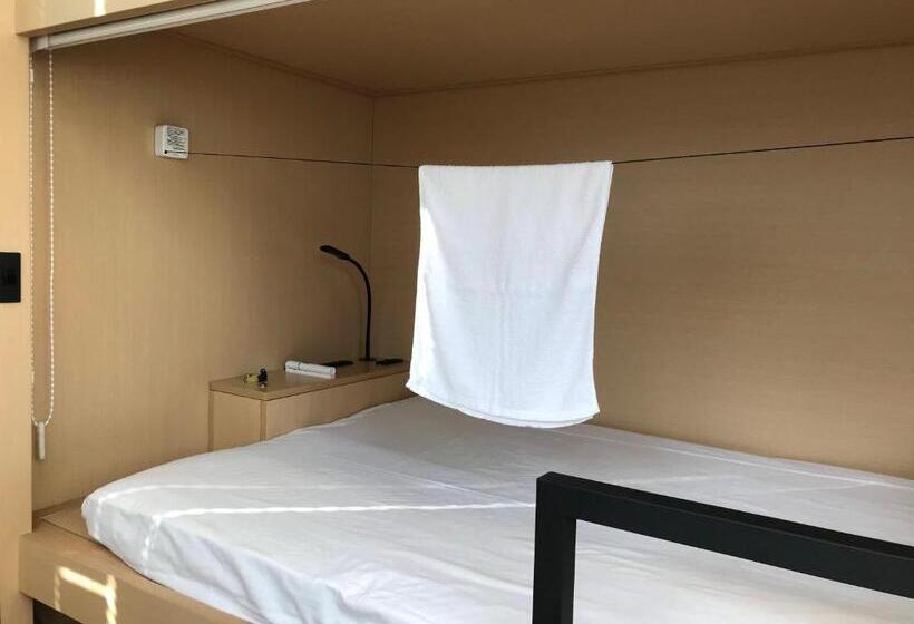 Кровать в Общей Комнате, Plat Hostel Keikyu Kamakura Wave