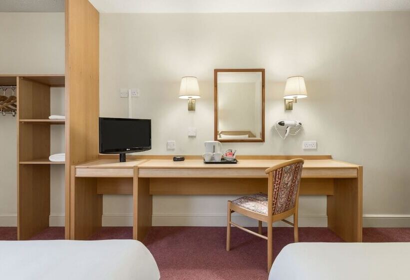 اتاق استاندارد با 2 تخت دوبل, Days Inn Chesterfield   Tibshelf