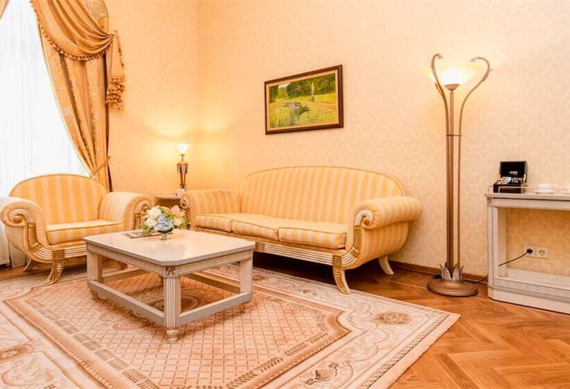 سوییت اجرایی, Petroff Palace Boutique
