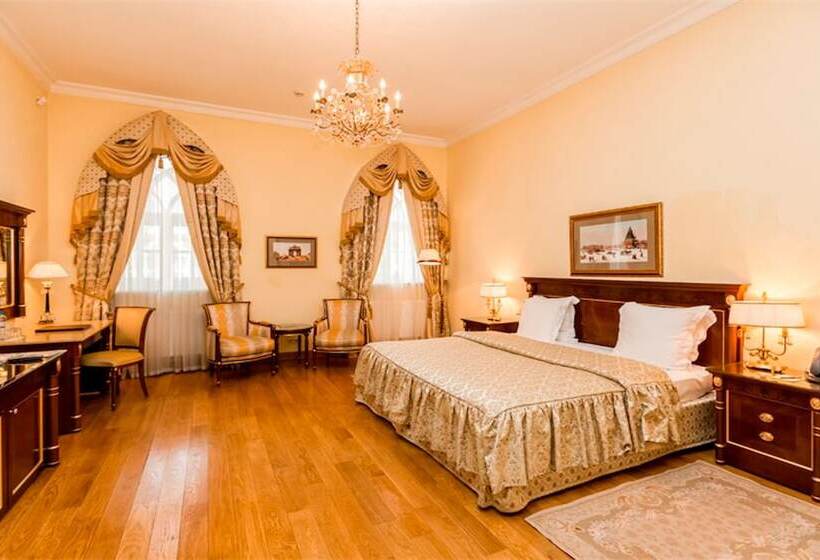 اتاق لوکس, Petroff Palace Boutique