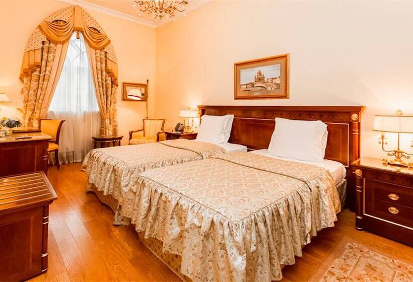 اتاق استاندارد, Petroff Palace Boutique