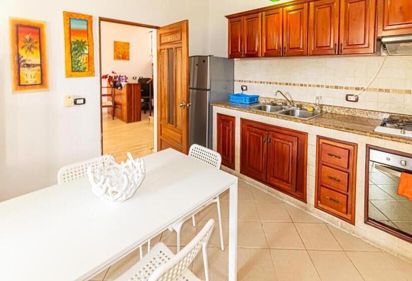 Апартаменты 1 Спальня, Villa Capri