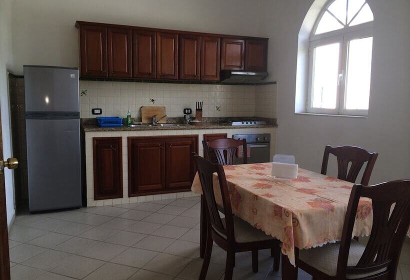 Apartamento 1 Dormitório, Villa Capri