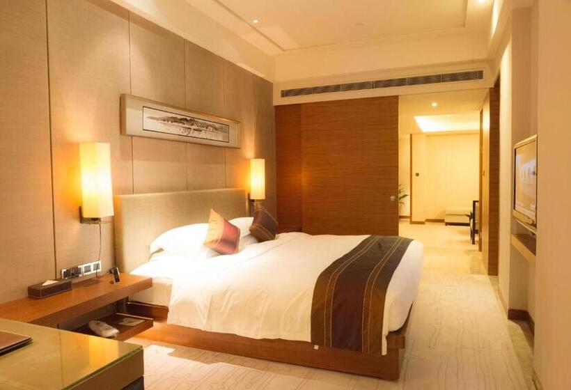 Люкс Повышенной Комфортности, Mels Weldon Evergreen Lake Hotel Heyuan