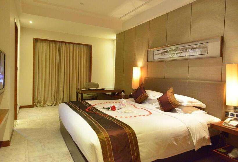 Люкс Повышенной Комфортности, Mels Weldon Evergreen Lake Hotel Heyuan