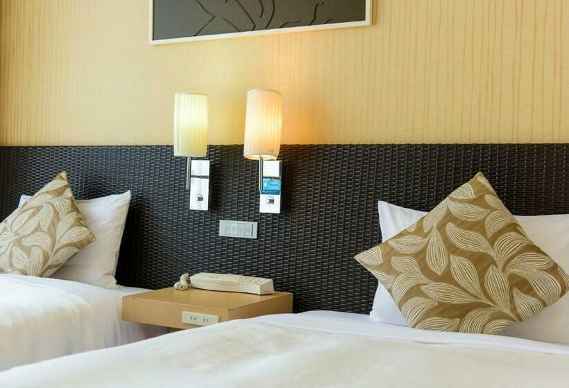 Номер Стандарт, Nishitetsu Resort Inn Naha
