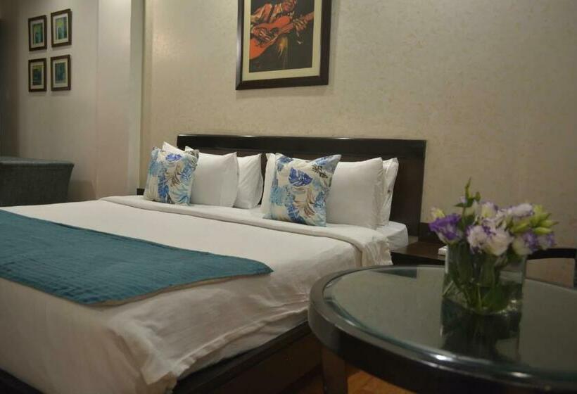 اتاق لوکس, Rockland Panchsheel Enclave