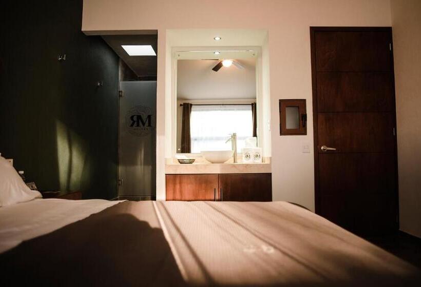 Quarto Estandar Cama King, Rm Avandaro