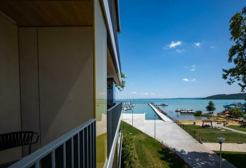 Superior room with lake view, Lua Resort   Adults Only