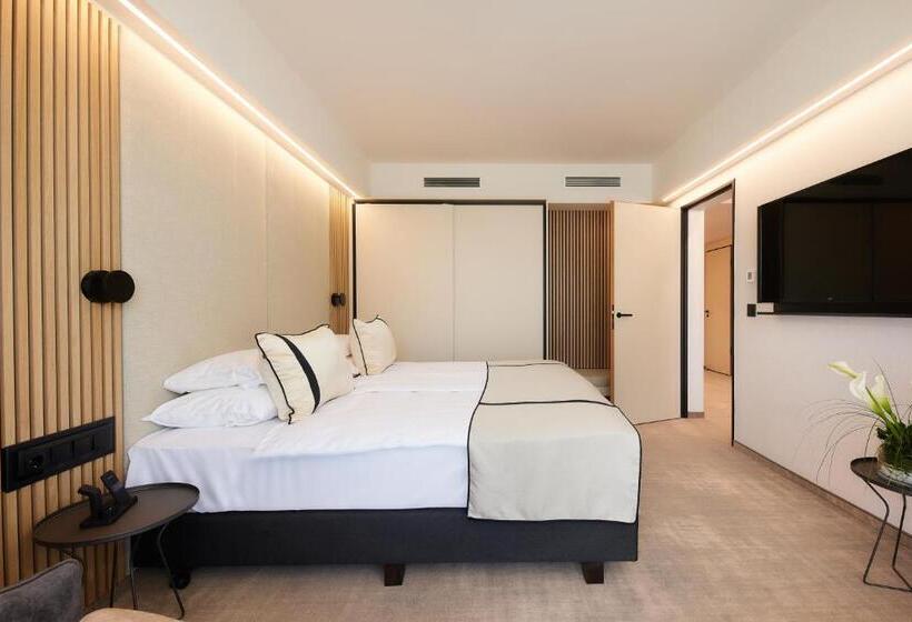 سوییت جونیور, Lua Resort   Adults Only
