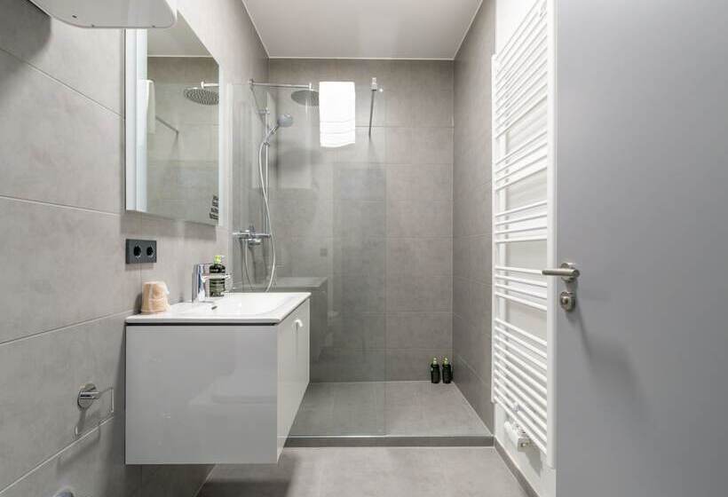 Люкс, Limehome Villach Gerbergasse