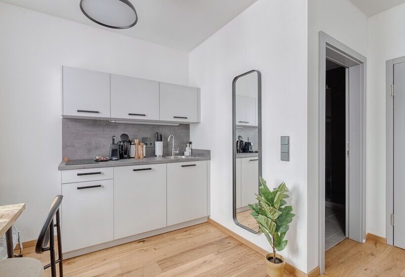 Люкс, Limehome Villach Gerbergasse