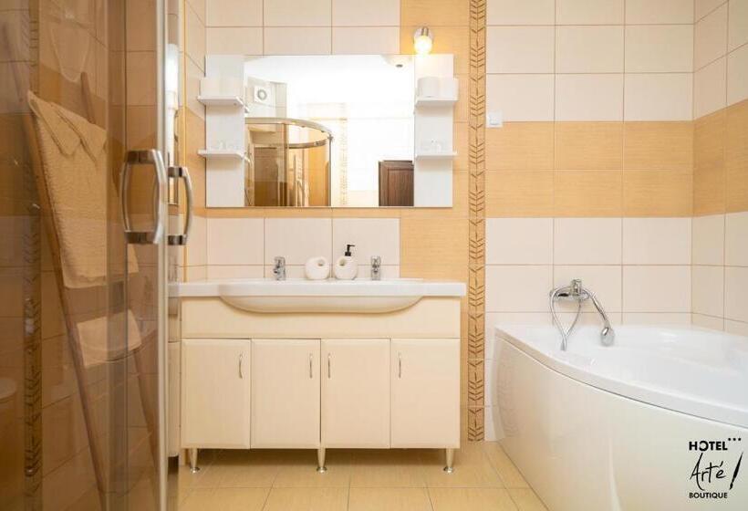 Люкс, Art E Boutique Rooms