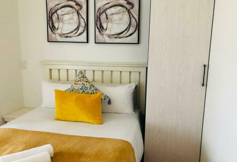 اتاق استاندارد, Bluebanana Lodge