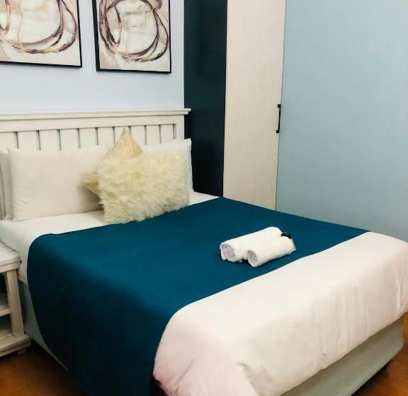 اتاق استاندارد, Bluebanana Lodge