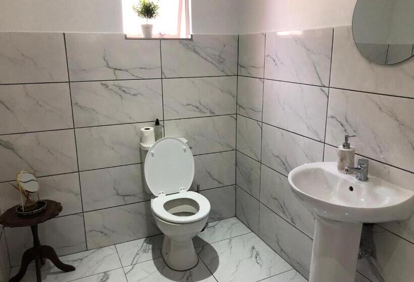 اتاق استاندارد, Bluebanana Lodge