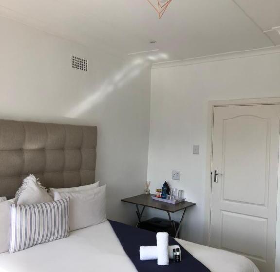 اتاق استاندارد, Bluebanana Lodge