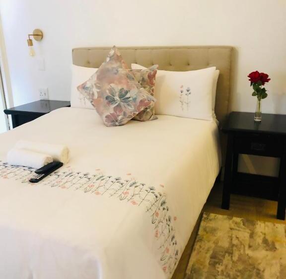 اتاق استاندارد, Bluebanana Lodge