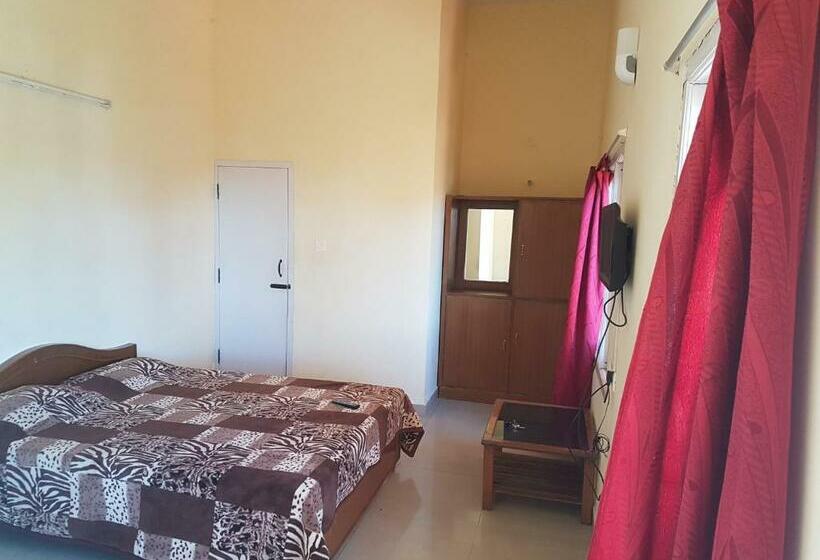 اتاق اکونومی, Kumaragiri Cottages Kodaikanal
