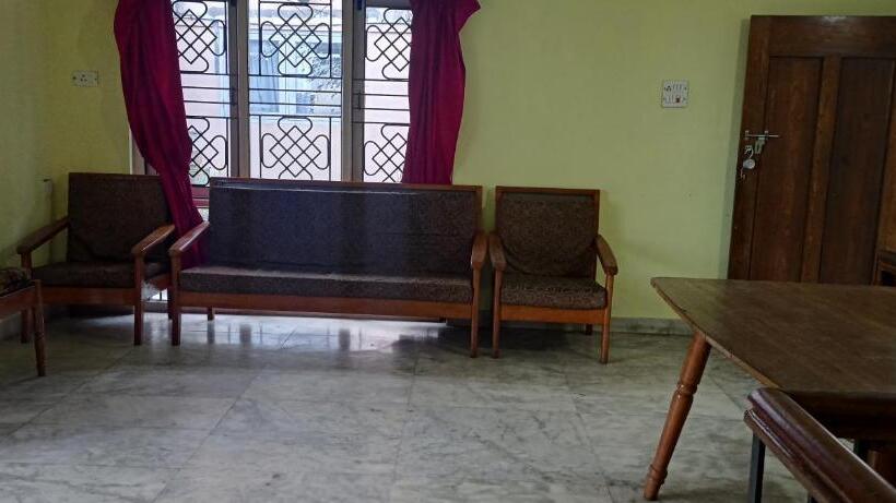 سوییت خانوادگی, Kumaragiri Cottages Kodaikanal