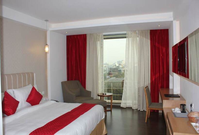 Quarto Estandar, The Plaza