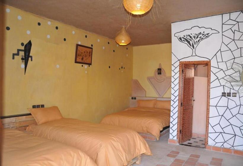 Четырехместный Номер Стандарт, Maison Acacias