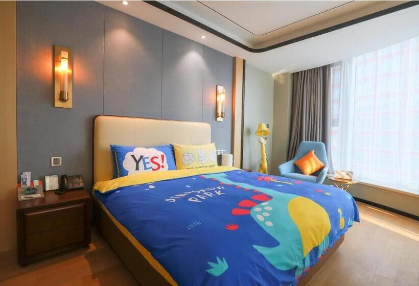 سوییت خانوادگی, Jinling Funhome Hotel Nanjing Jiulong Lake   Nanjing South Railway Station
