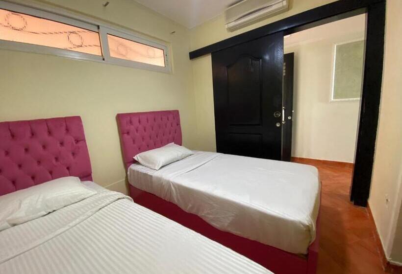 اتاق خانوادگی با چشم‌انداز جانبی دریا, Porto Marina Resort Apartments Familie