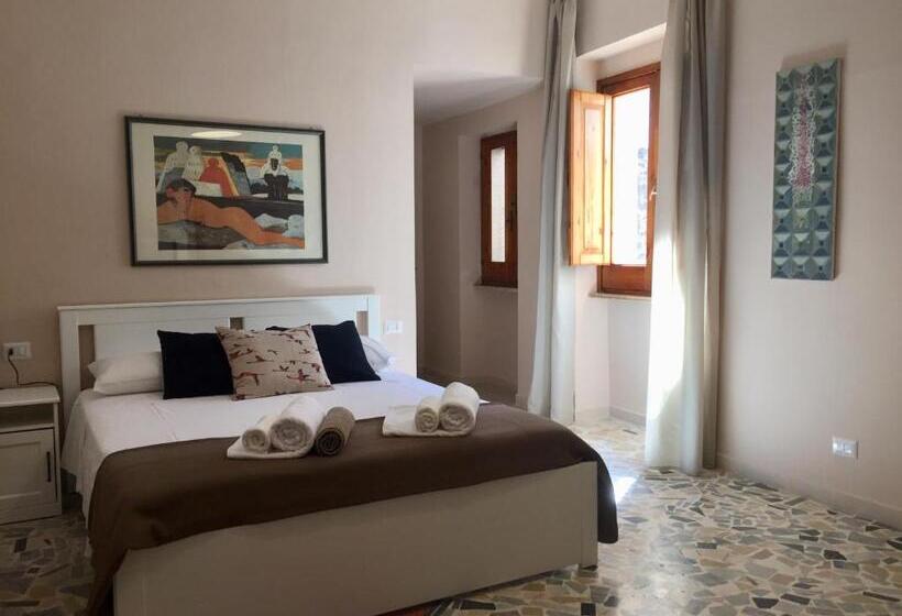 Четырехместный Номер Стандарт, Conte Spada Home