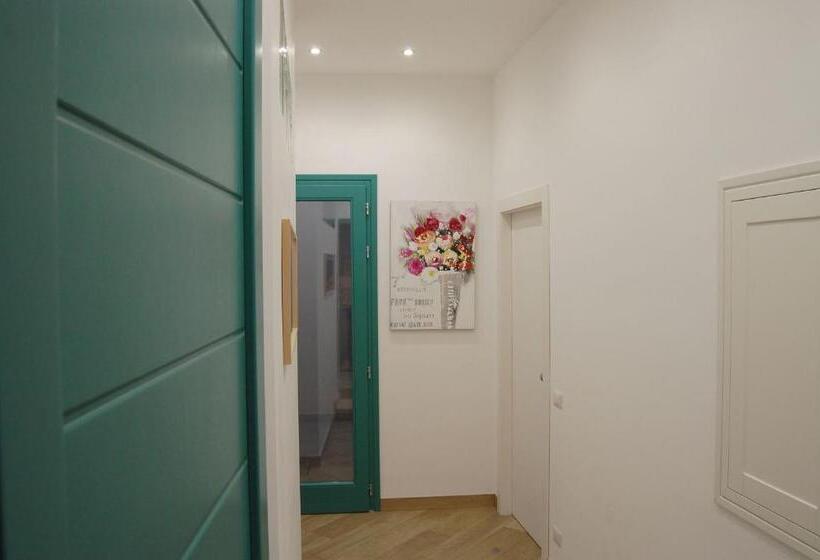 اتاق خانوادگی, B&b Mormina