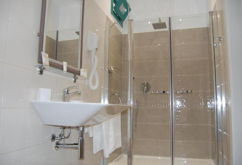 اتاق خانوادگی, B&b Mormina