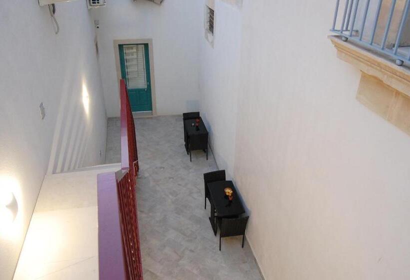 اتاق استاندارد, B&b Mormina