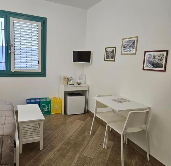 اتاق استاندارد, B&b Mormina