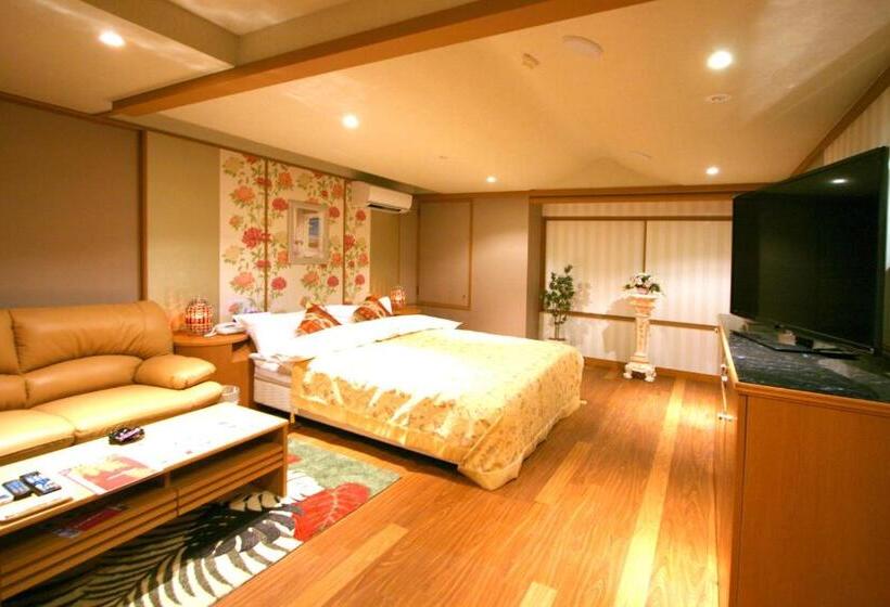 Номер Superior, Aura Resort Iga