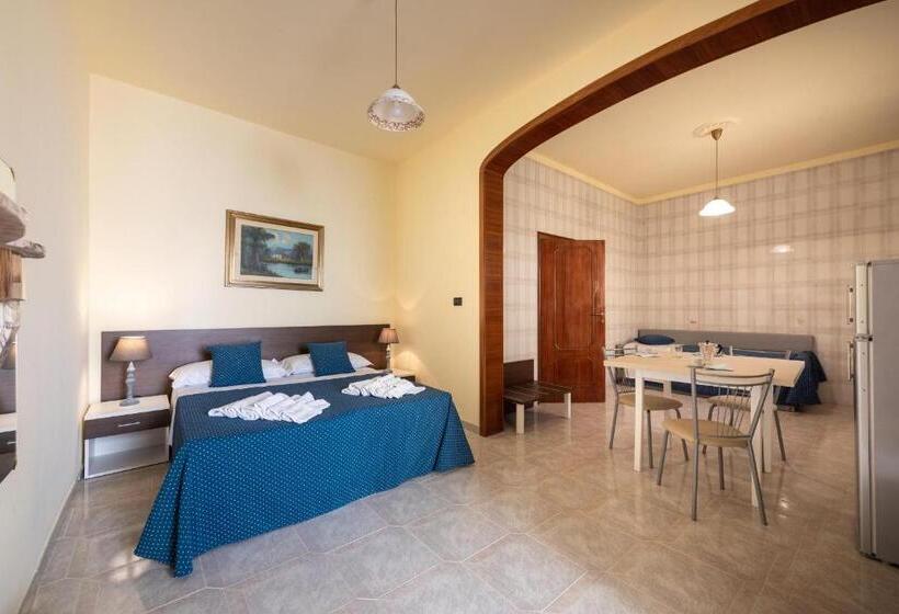 Апартаменты Deluxe 1 Спальня, Oleandri Holidays