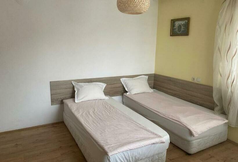 침실 2개 아파트, Guest House Simona