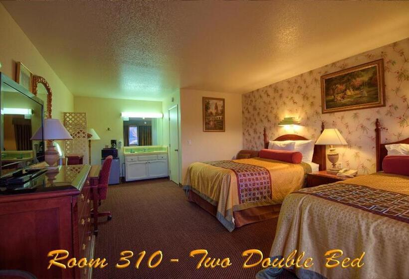 Номер Стандарт 2 Двуспальные Кровати, Americas Best Value Inn And Suites  Yucca Valley