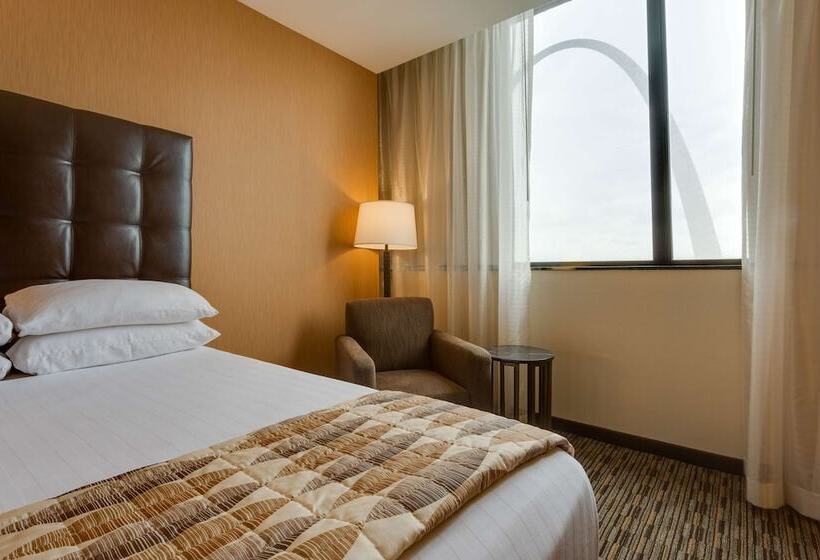 اتاق لوکس با چشم‌انداز, Drury Plaza St Louis At The Arch