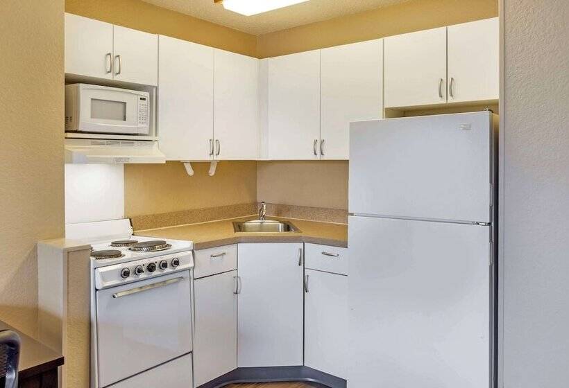סטודיו דלוקס, Extended Stay America Suites  Seattle  Everett  Silverlake