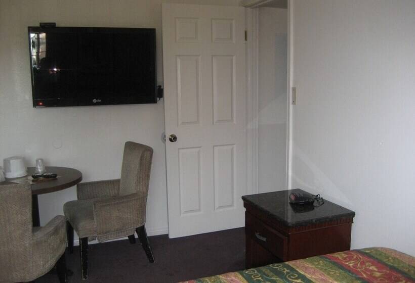 غرفة قياسية, Walls Motel Long Beach