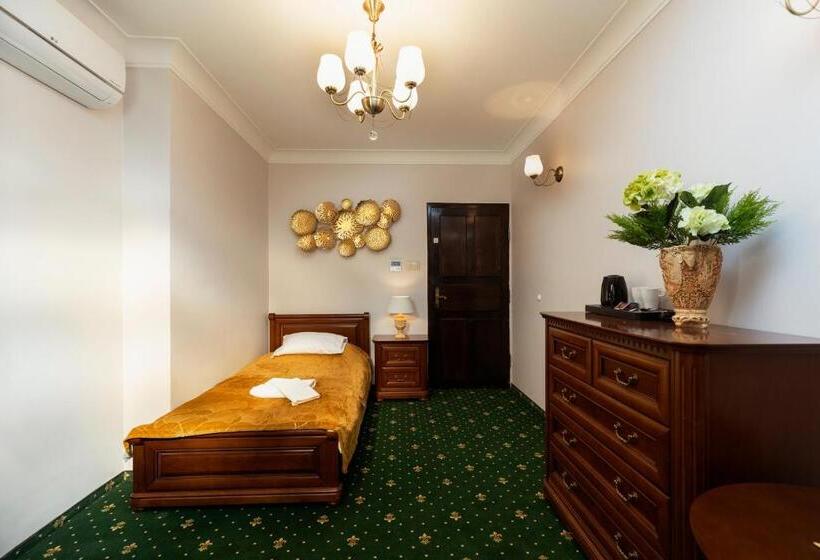 חדר דלוקס יחיד, Villa Toscania Check In 24h