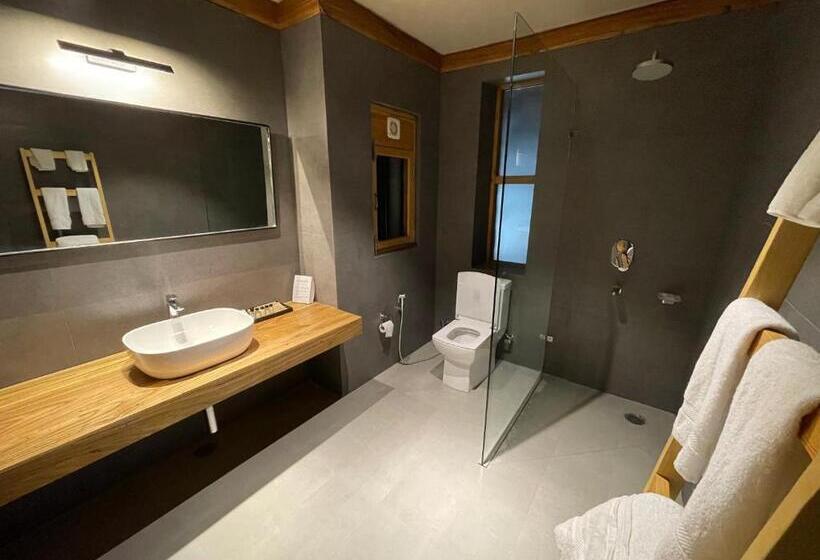 Номер Клуб, Chospa Hotel, Leh