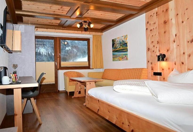 Номер Deluxe с Балконом, Das Alpspitz